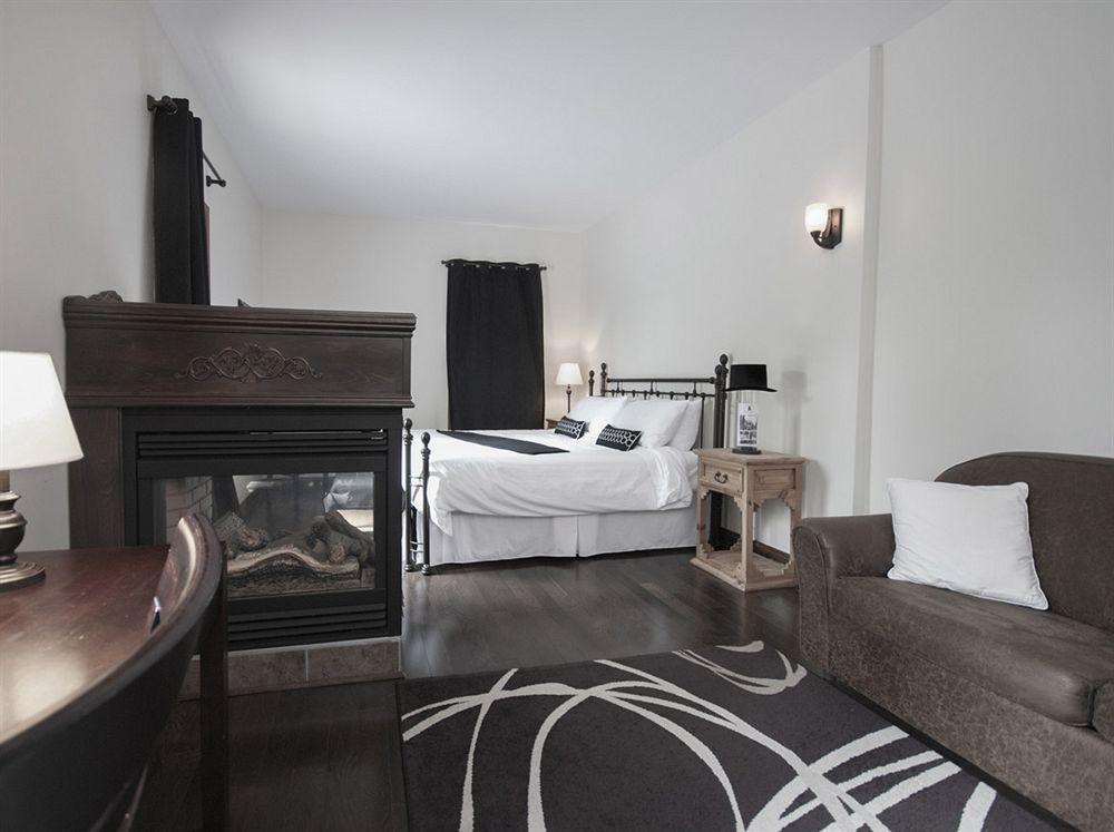 Auberge Nuits De St-Georges Bromont Exteriér fotografie