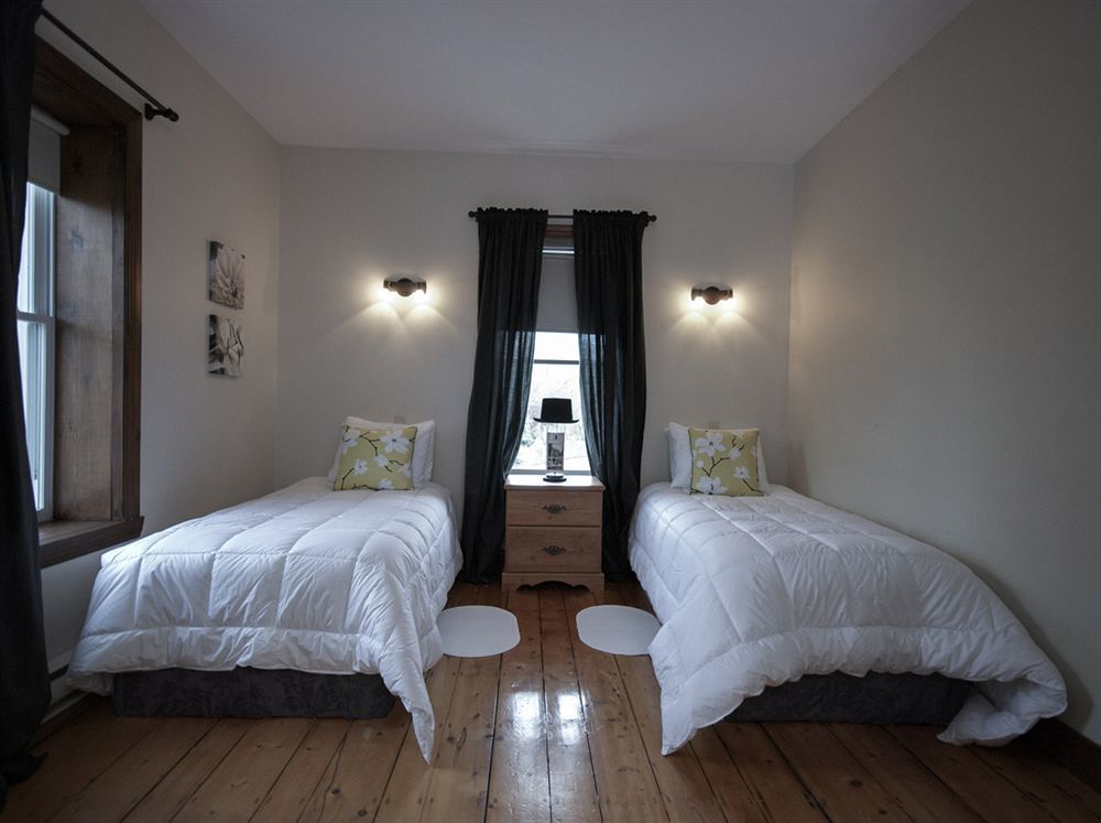 Auberge Nuits De St-Georges Bromont Exteriér fotografie